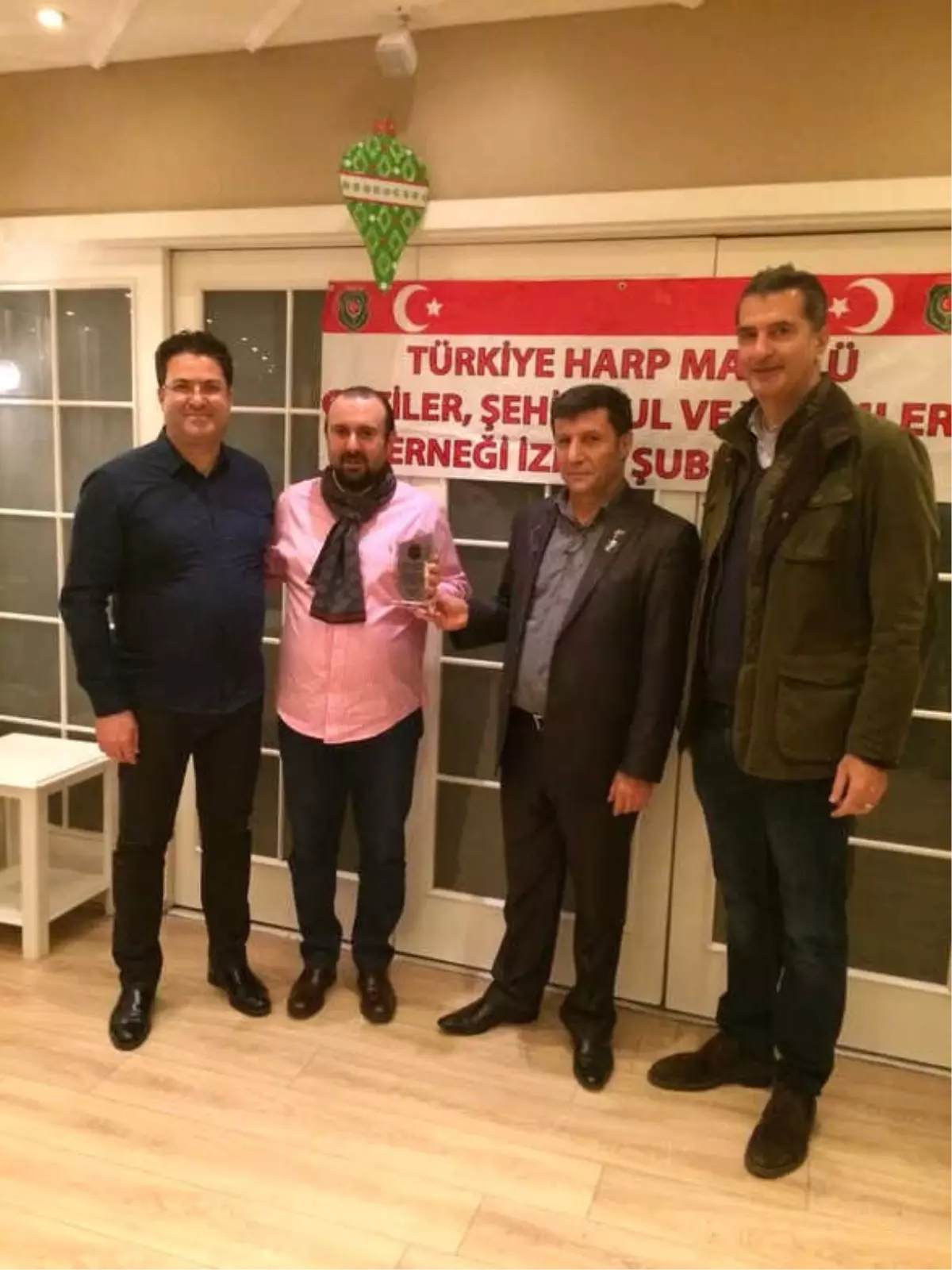 Küçük Kulüp\'te Gaziler, Şehit Dul ve Yetimleri için Anlamlı Turnuva