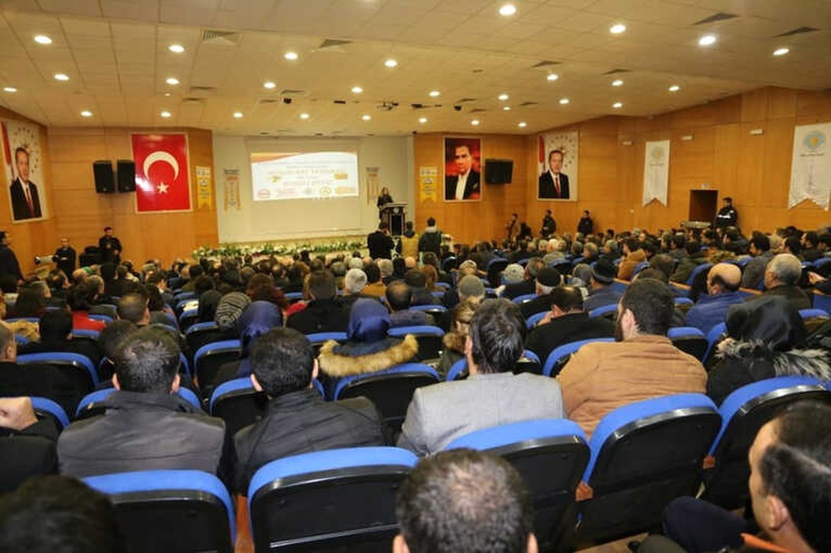 Rektör Çakar Bal Yarışması Ödül Törenine Katıldı