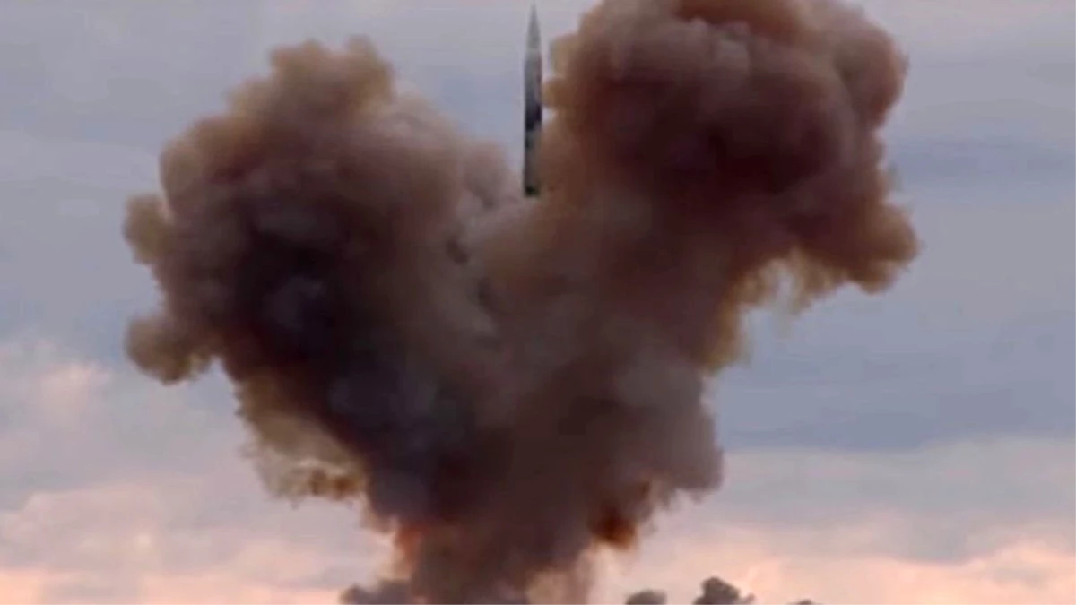 Rusya Avangard Adlı Yeni Hipersonik Füzesini \'Başarıyla Test Etti\'