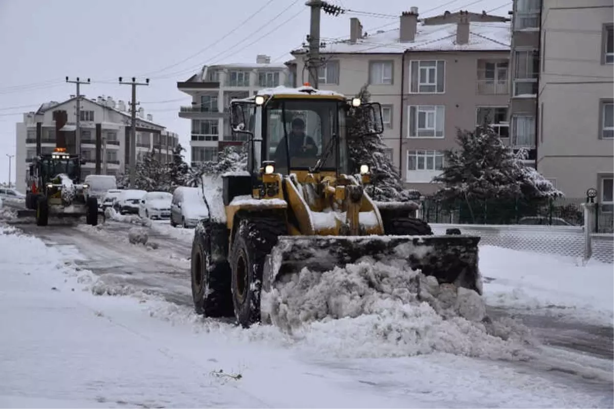 Selçuklu Belediyesinden Kar Mesaisi