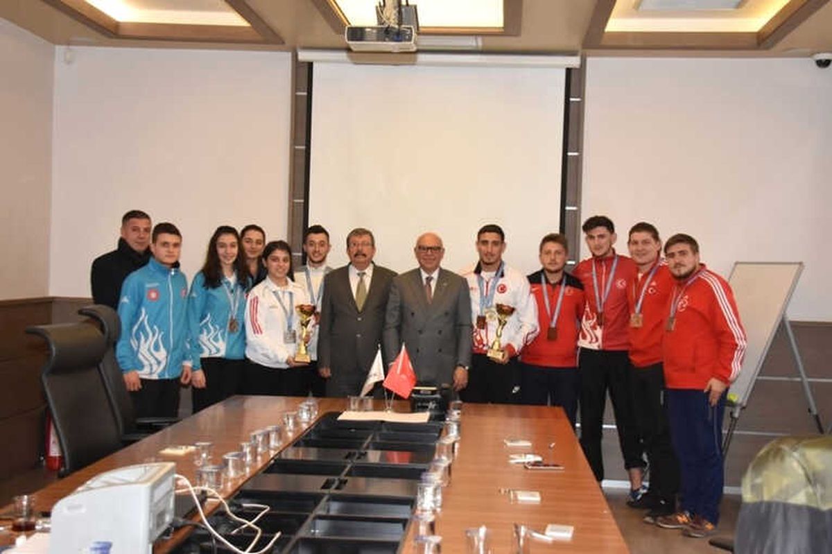 Süper" Judocular Başkan Eşkinat ile Buluştu
