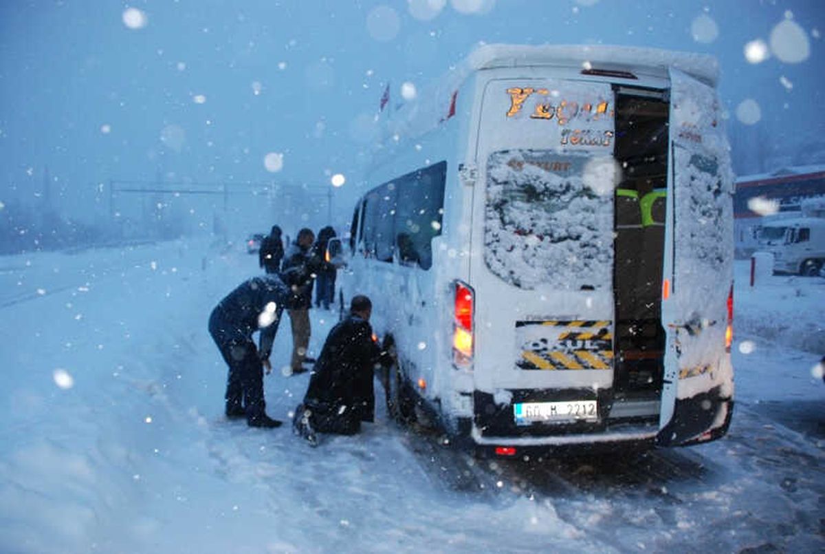 Tokat\'ta Ulaşıma Kar Engeli