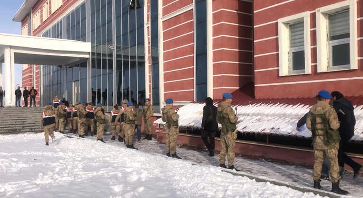 Van Merkezli Pkk/kck Operasyonu: 6 Tutuklama