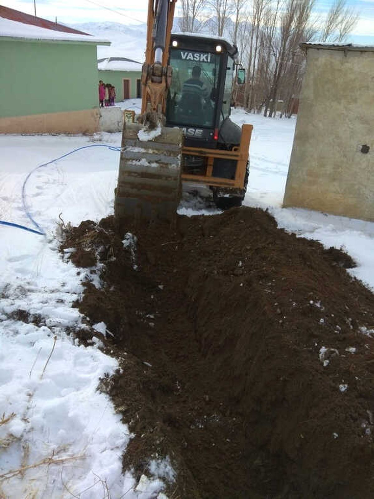 Vaski\'den Çomaklı İlkokuluna Yeni Su Hattı