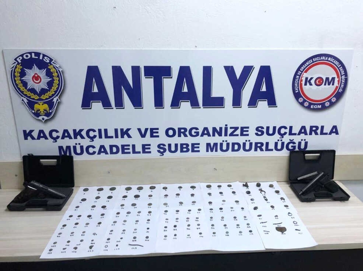 Antalya\'da Tarihi Eser Operasyonu: 1 Gözaltı