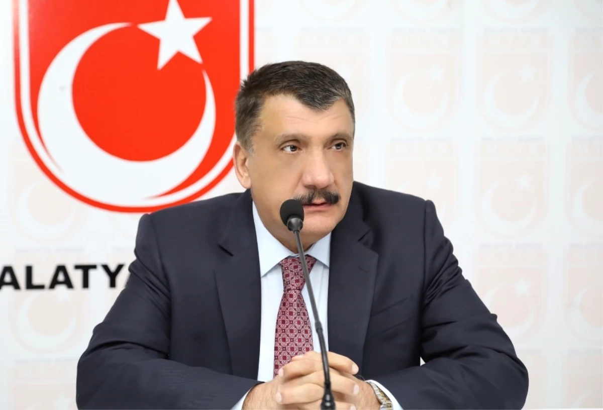Başkan Gürkan, Milli Türk Talebe Birliği\'nde Gençlerle Buluştu