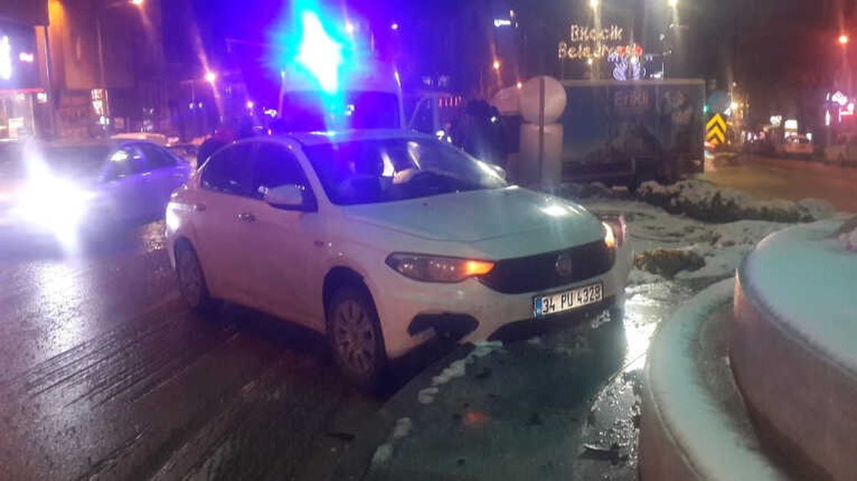 Bilecik\'te Yaşanan Trafik Kazasında 1 Kişi Yaralandı