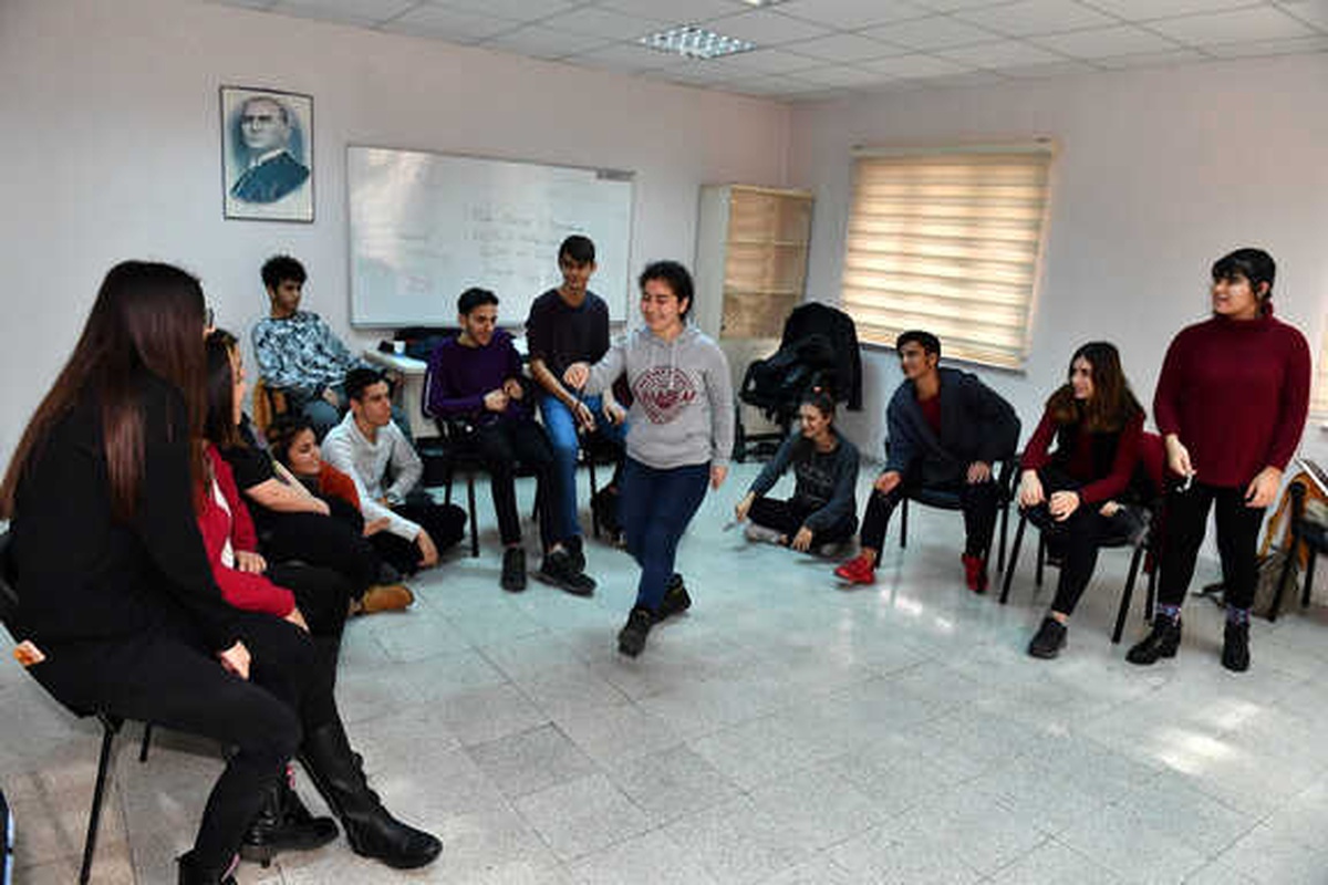 Büyükşehir\'in "Mahalle ve Köy Tiyatroları Festivali" Yarın Başlıyor