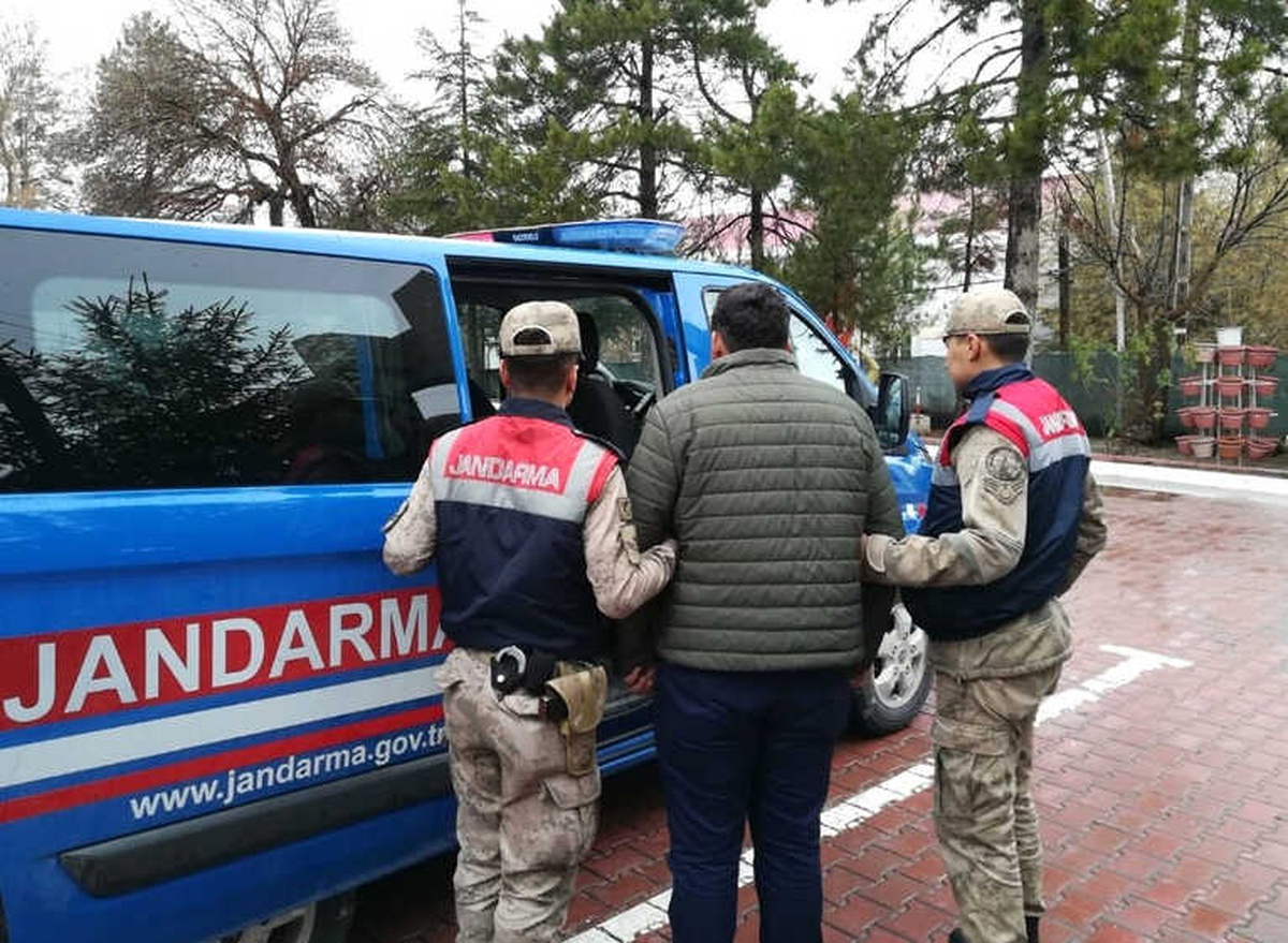 Cezaevi Firarisi, Jandarmanın Takibi Sonucunda Yakalandı