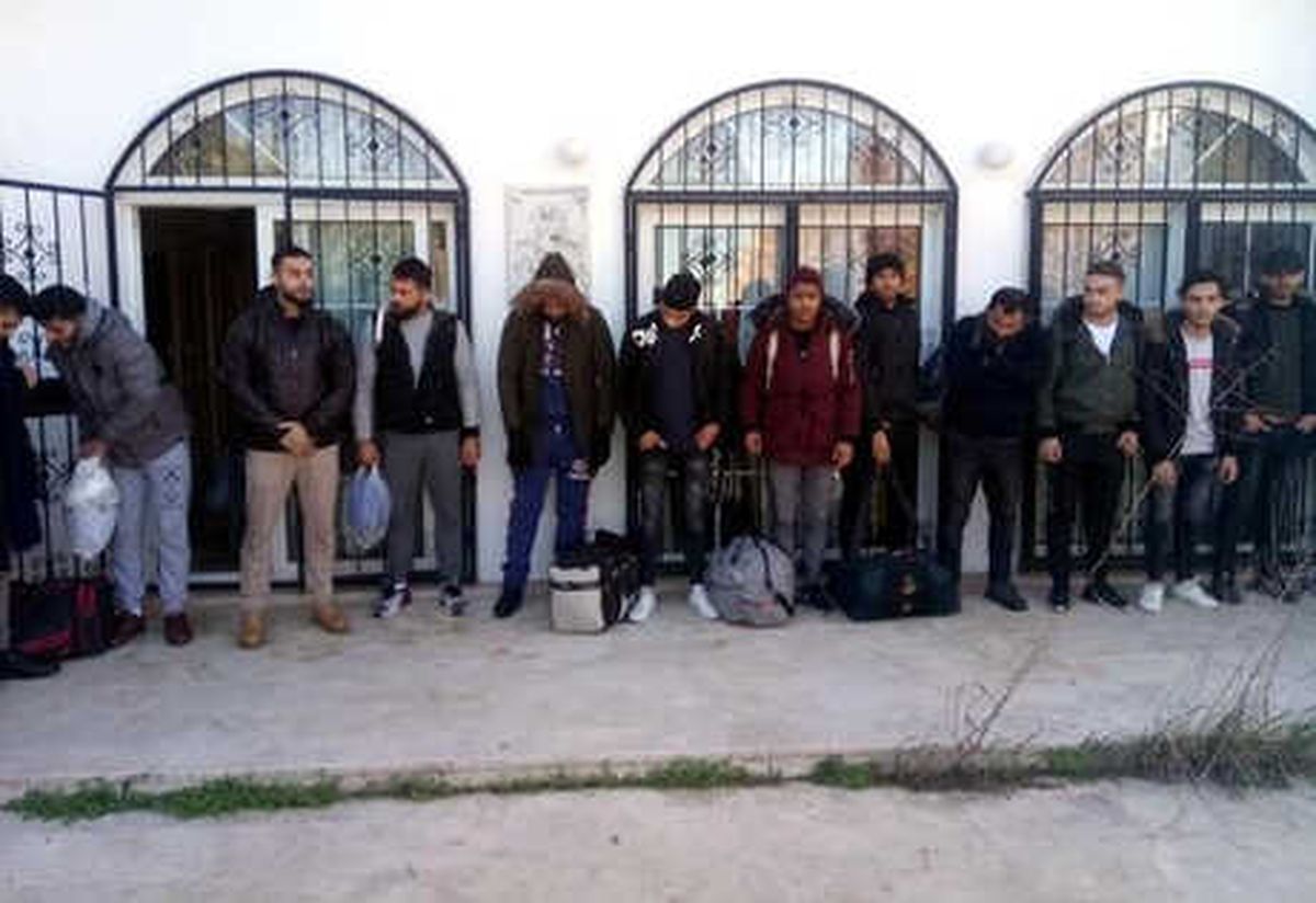Didim\'de 23 Kaçak Göçmen Yakalandı