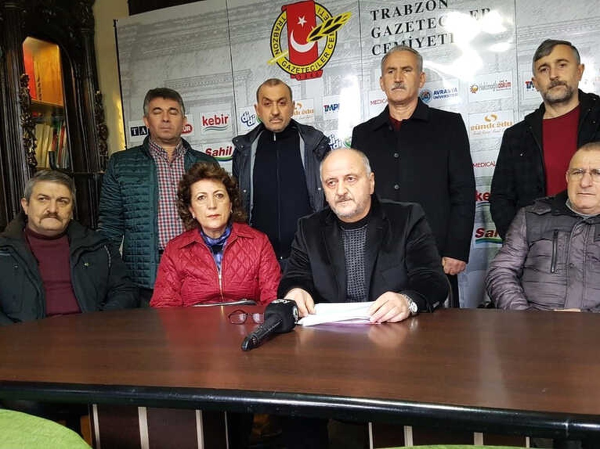 Emekli Polisler 3600 Ek Gösterge İçin Yetkililere Seslendi
