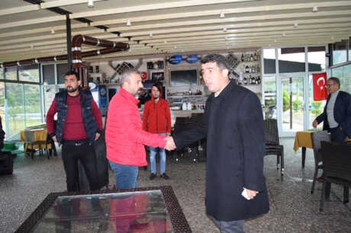 Gazipaşa\'da Hortum İşletmede Zarara Neden Oldu