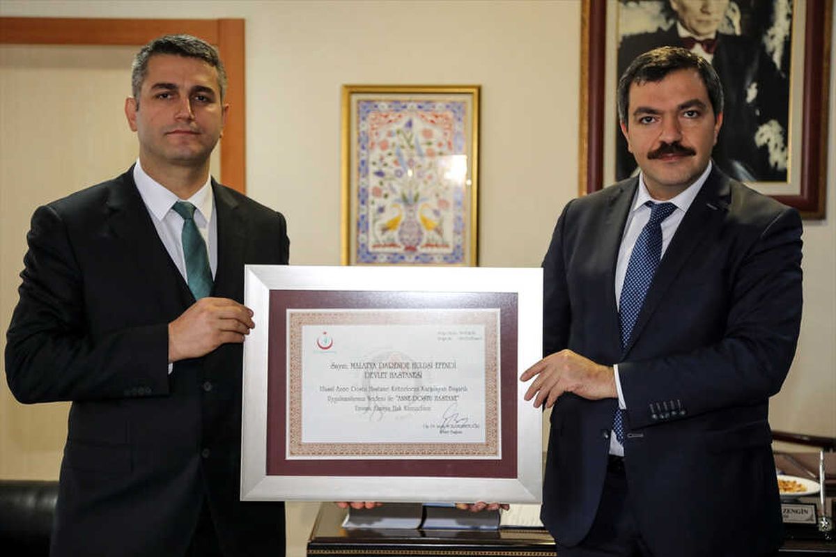 Hulusi Efendi Devlet Hastanesine "Anne Dostu Hastane" Unvanı