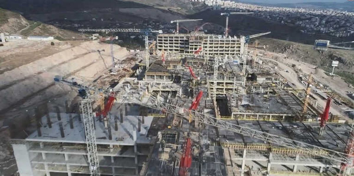 İşçilerin 218 Bin TL Maaşını Aldığı İddia Edilen Kalfa Yakalandı