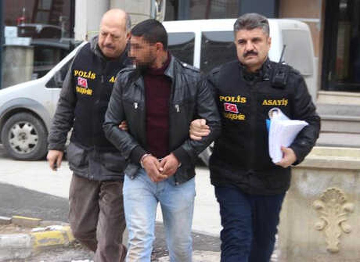 Kablo Hırsızları Yakalandı