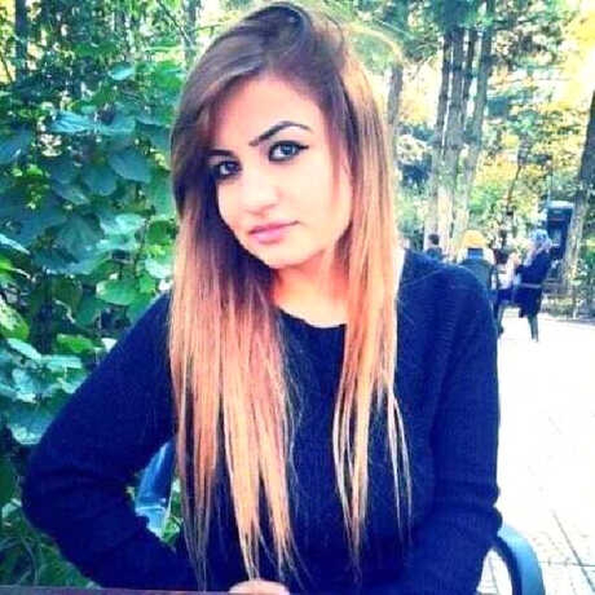 Kadın Kuaförü Tülay, Odunlukta Kendisini Astı