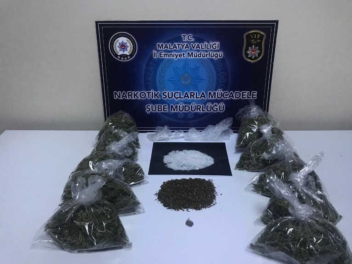 Malatya\'da Uyuşturucu Tacirlerine Darbe