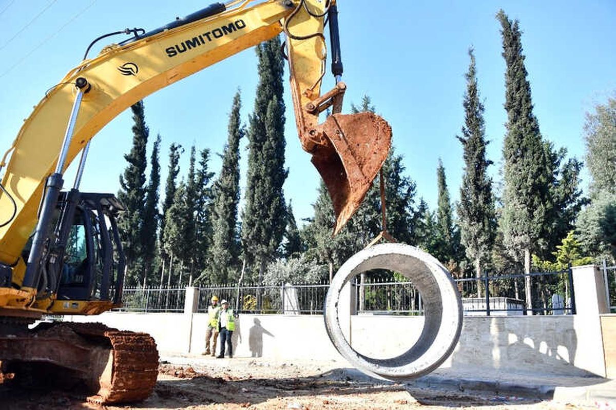 Mersin\'de Su Taşkınları Önlemek İçin Çalışmalar Yürütülüyor