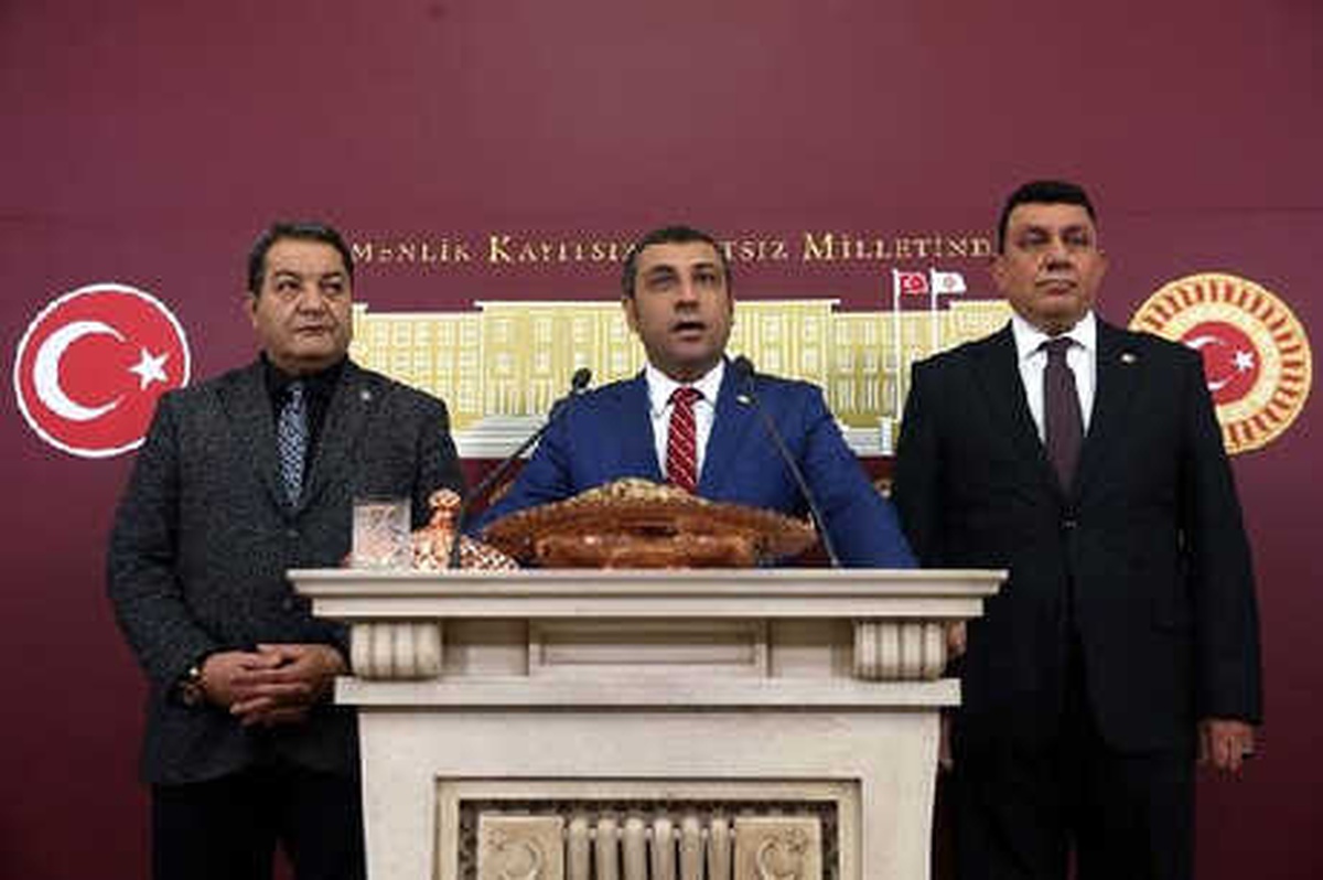 MHP\'li Taşdoğan\'dan Antep Fıstığı Üreticilerine Destek Çağrısı