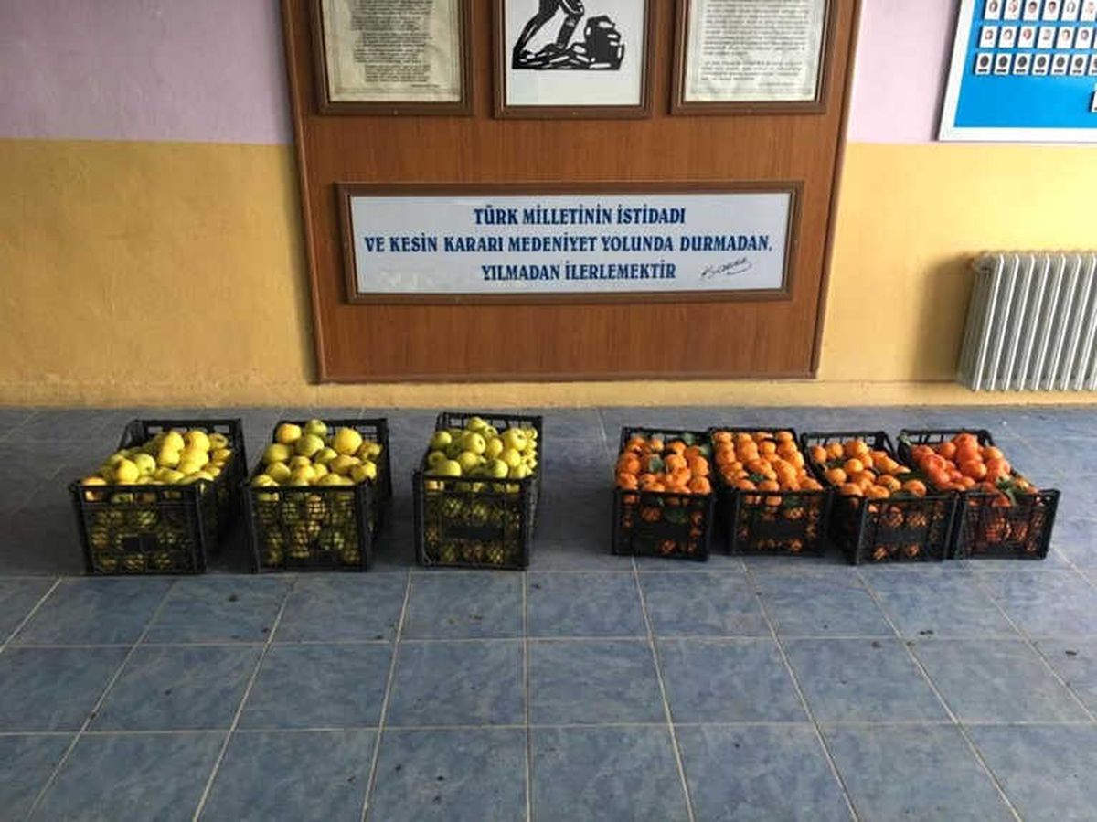Öğretmenlerden Örnek Davranış