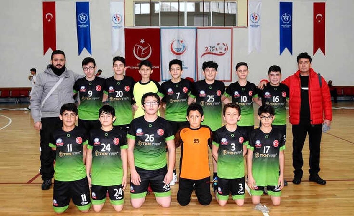 Okullar Arası Hentbol Yıldız Erkekler İl Birinciliği Müsabakaları Tamamlandı