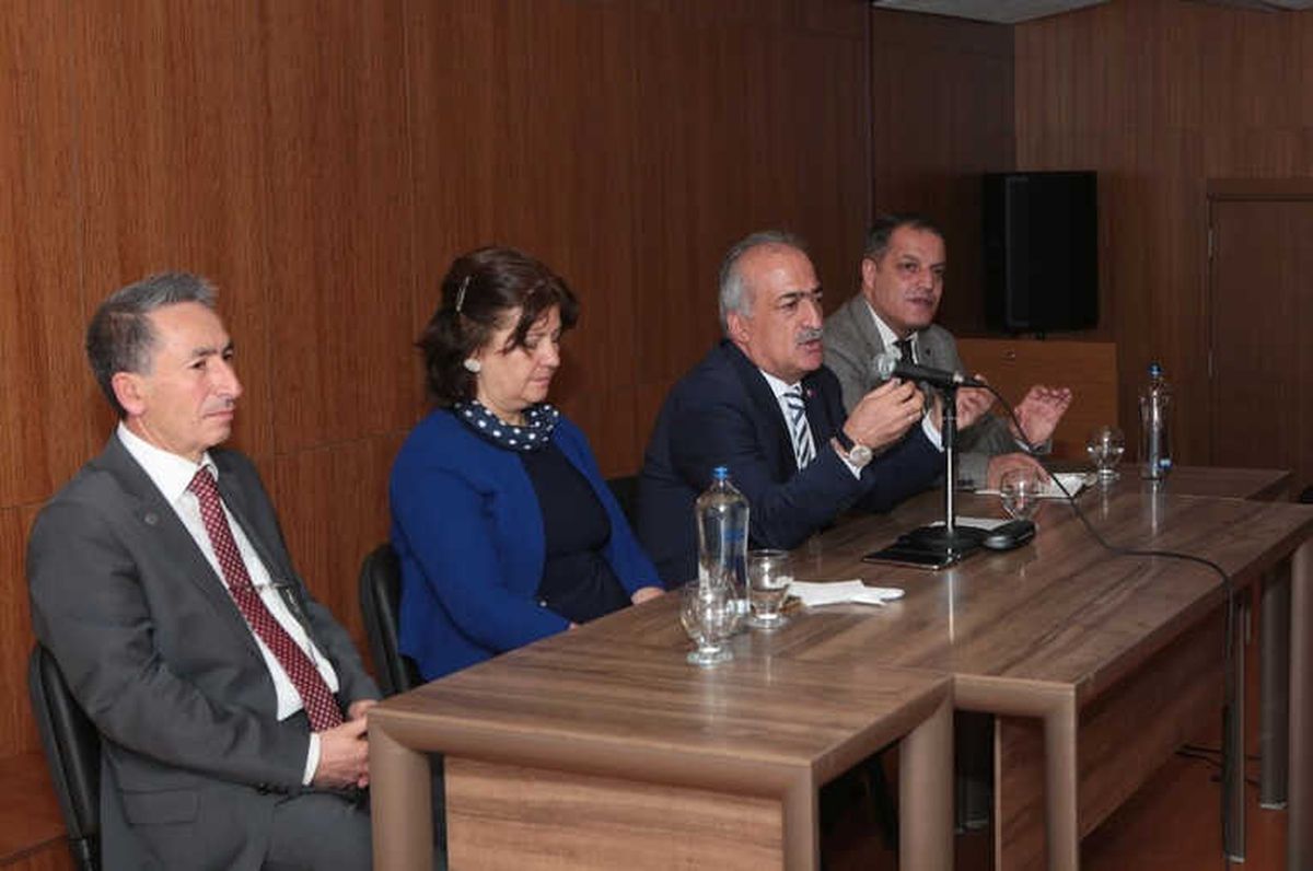 Rektör Çomaklı: "Örnek Bir Üniversite Olma Yolunda Emin Adımlarla İlerliyoruz"