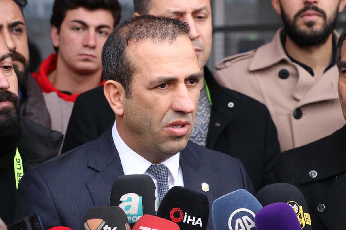 Sadık İçin Fenerbahçe ve Beşiktaş ile Görüşeceğiz"