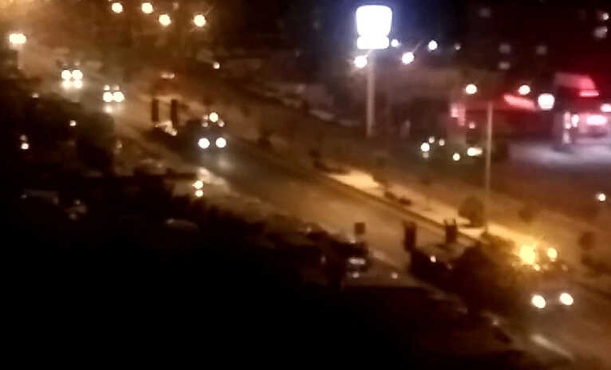 Suriye Sınırına Zırhlı Araç Sevkiyatı Sürüyor