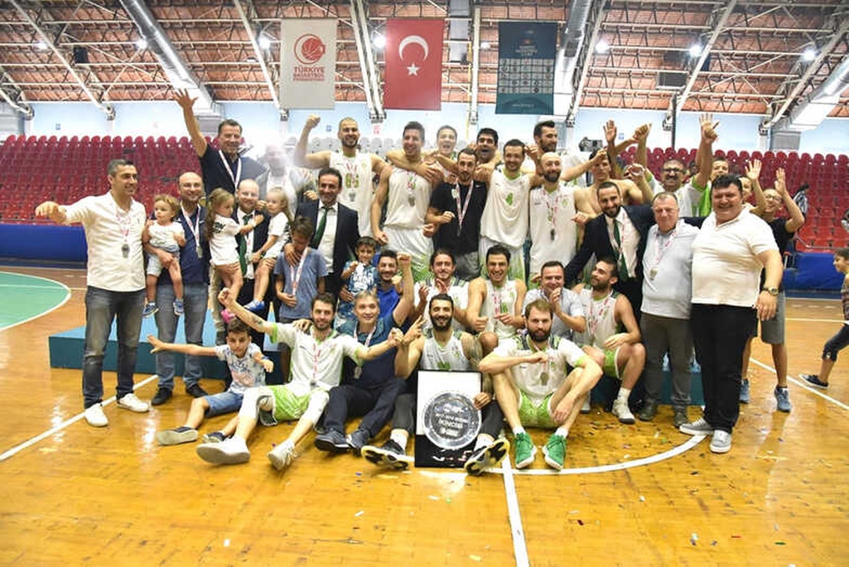 2018\'in Parlayan Yıldızı Manisa BBSK