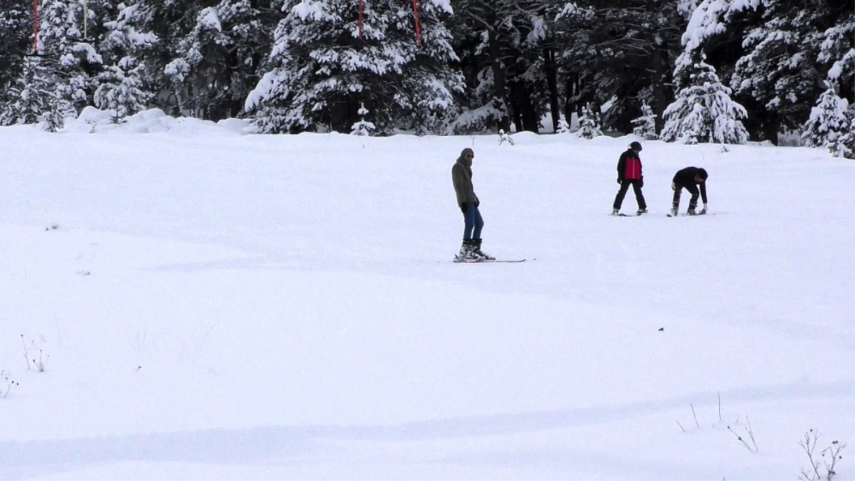 Ardahan\'da Kayak Sezonu Açıldı