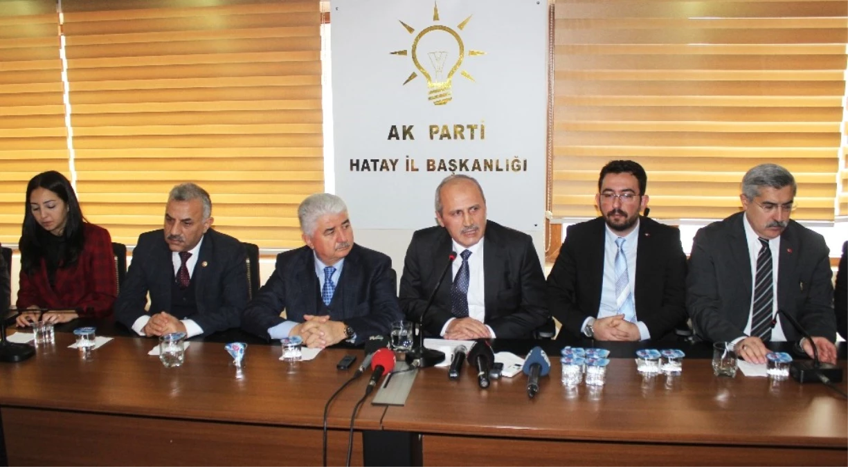 Bakan Turhan: "Ak Parti Aslında Belediyecilik Hizmetleri ile İktidara Gelmiştir"