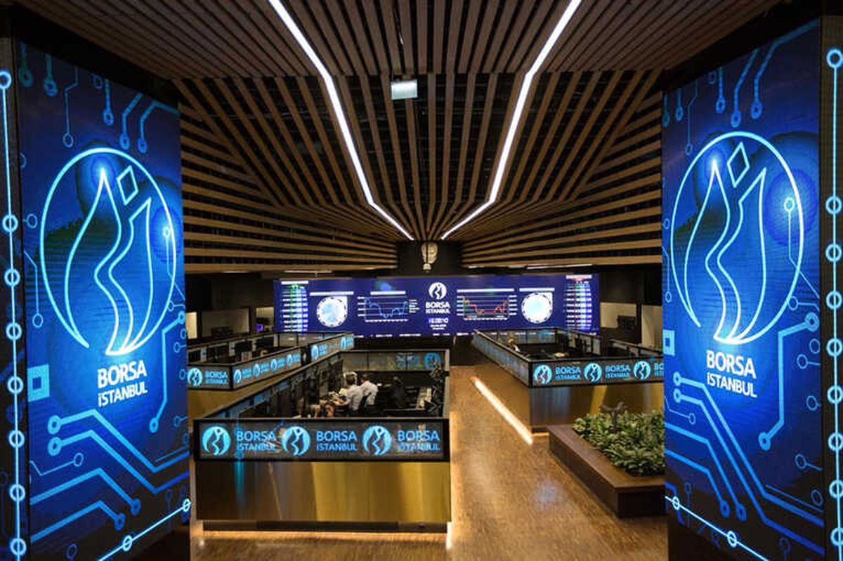 Borsa İlk Yarıda Yükseldi