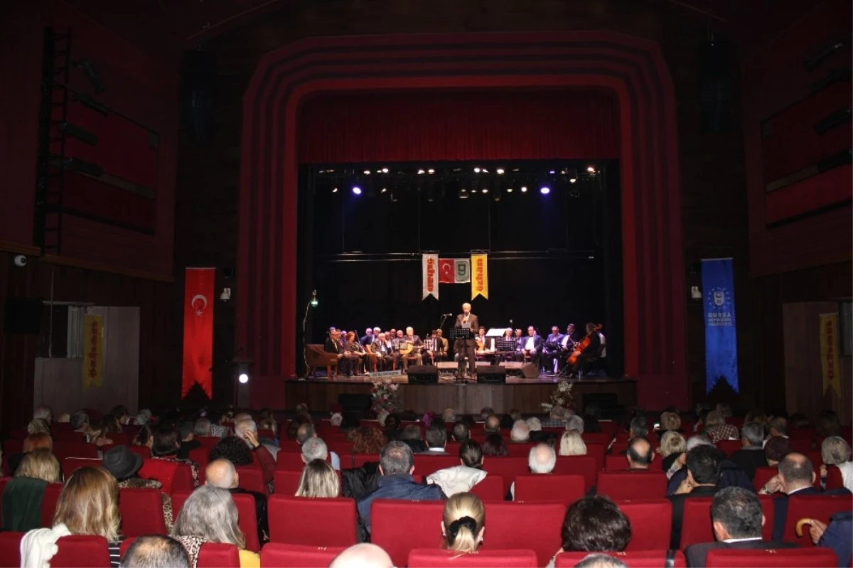 Bursa\'da Gezek Konseri Coşturdu