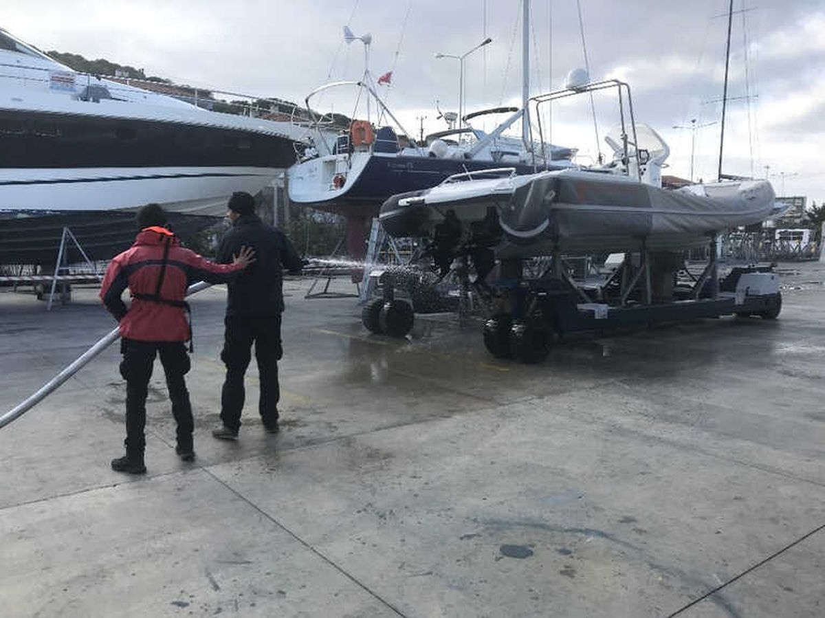 Çeşme Marina\'da Yangın Tatbikatı