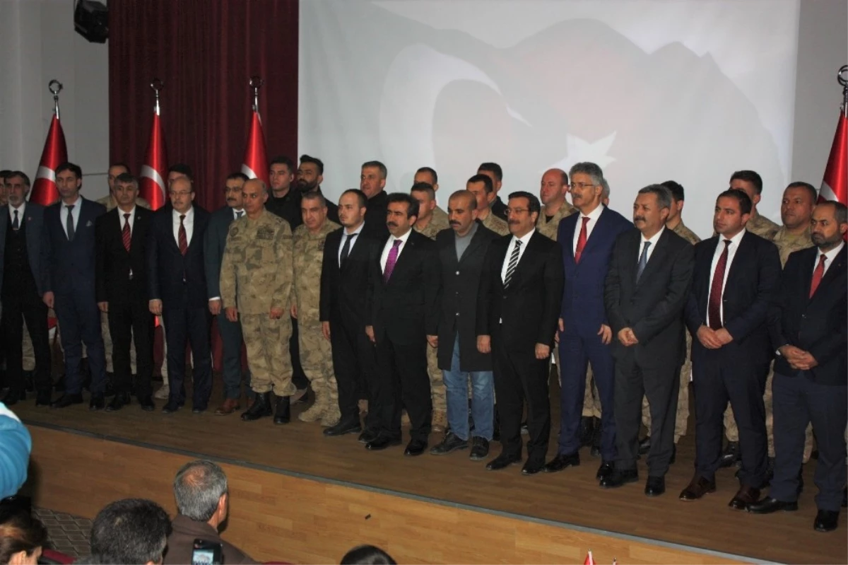 Diyarbakır\'da Güvenlik Güçlerine Taktir ve Başarı Belgesi Verildi