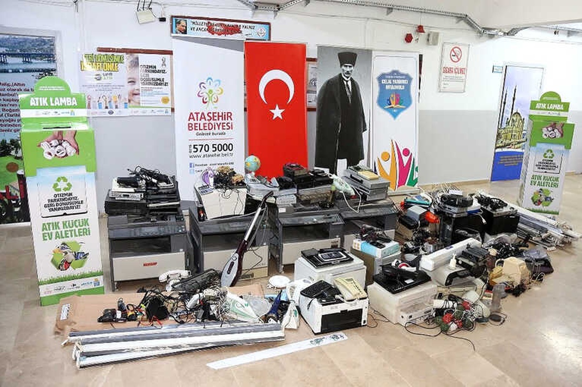 E-Atıklarla Tohum Otizm Vakfı\'na Destek