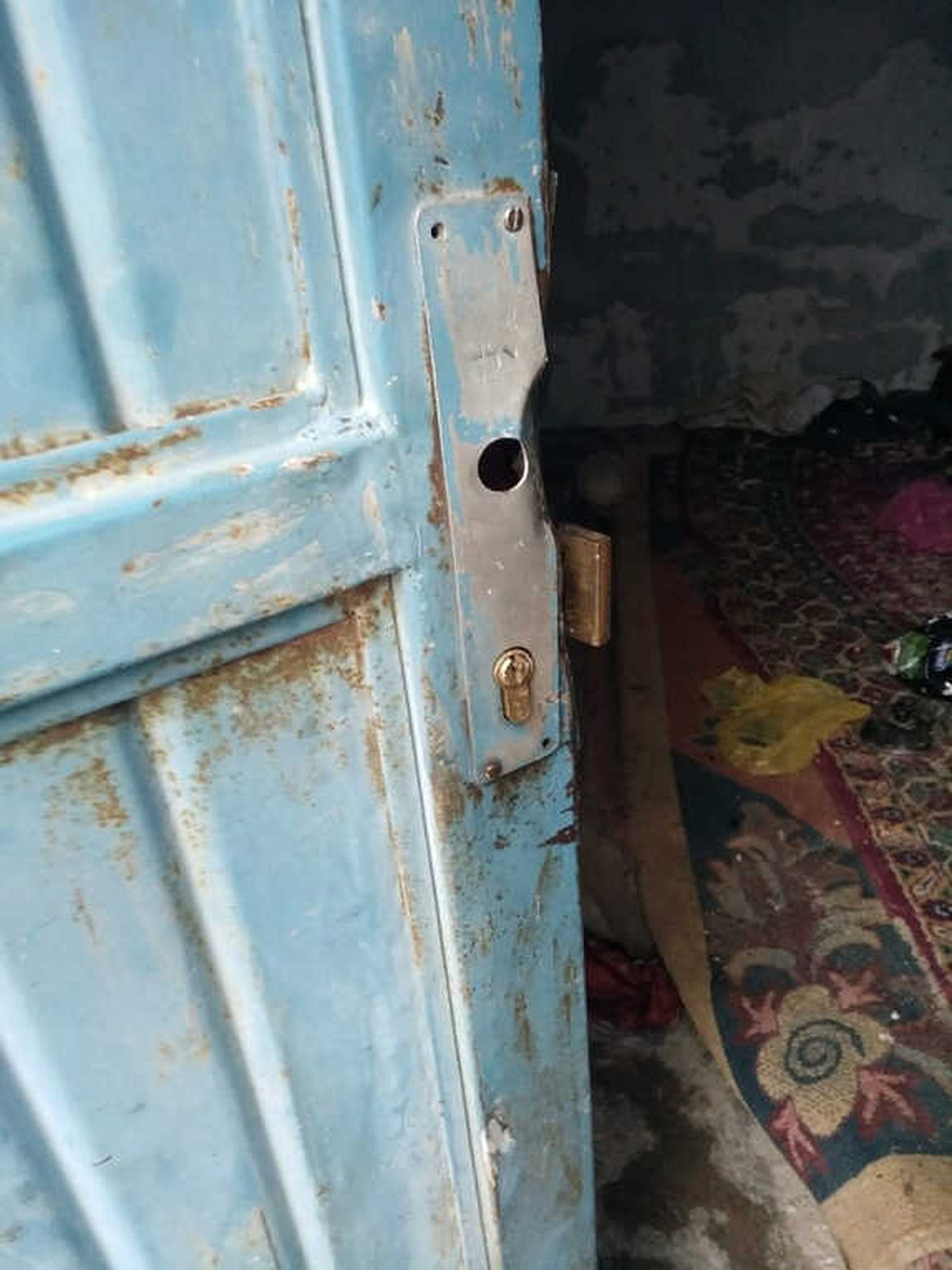 Hırsızlar, Girdikleri İş Yerinde Demir Malzemeleri Çaldı