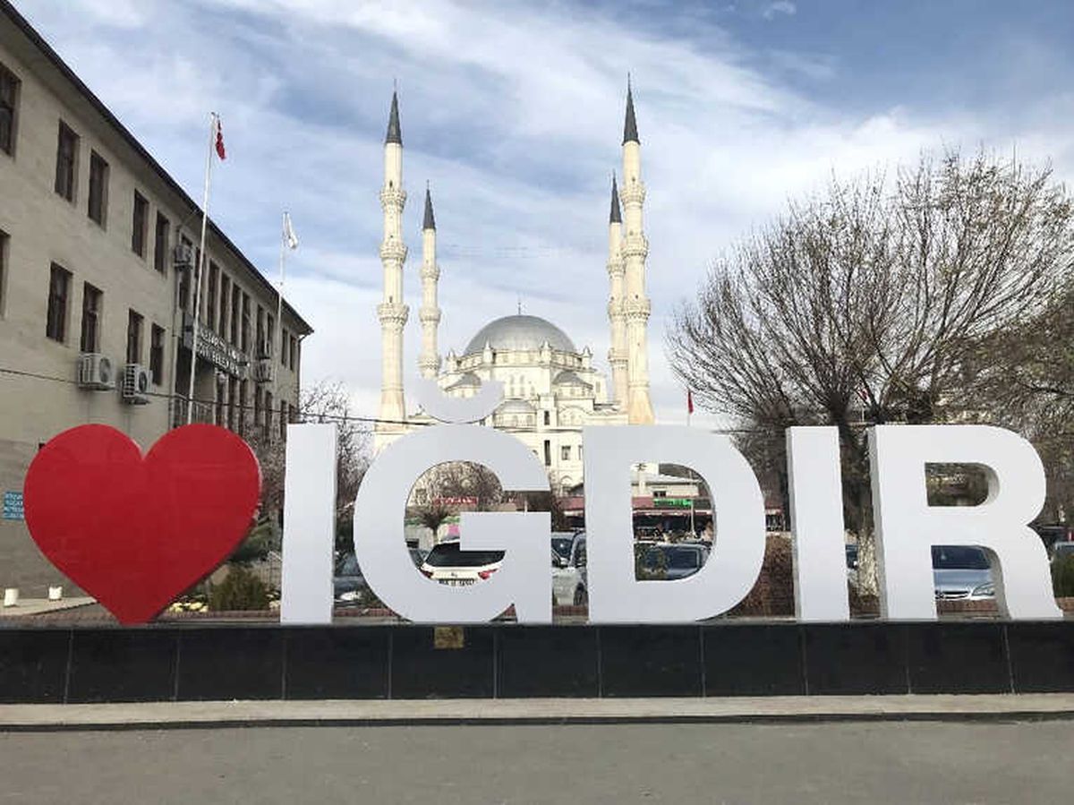 Iğdır Kara Hasret Kaldı