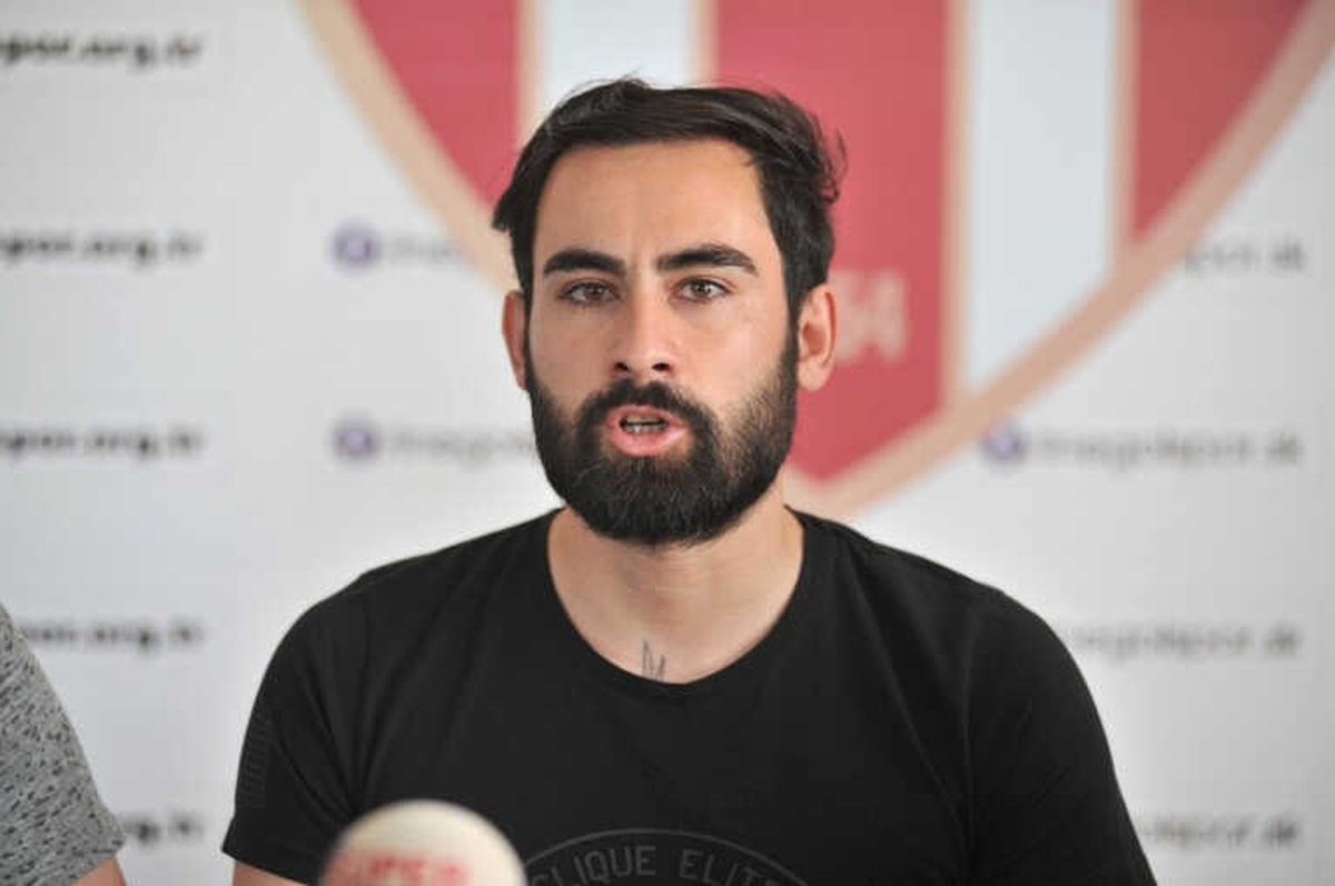 İnegölspor\'a Golcü Oyuncundan Şok