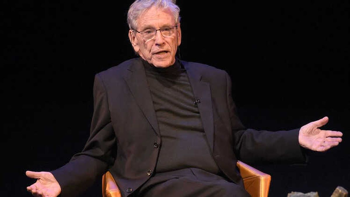 İsrail\'de \'Barış Şimdi\' Hareketinin Kurucularından Ünlü Yazar Amos Oz Öldü