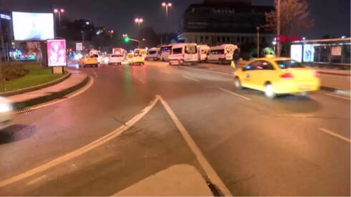 İstanbul- Fatih\'te Uber Sürücüsü Tartıştığı Kadın Müşterisini Ezdi