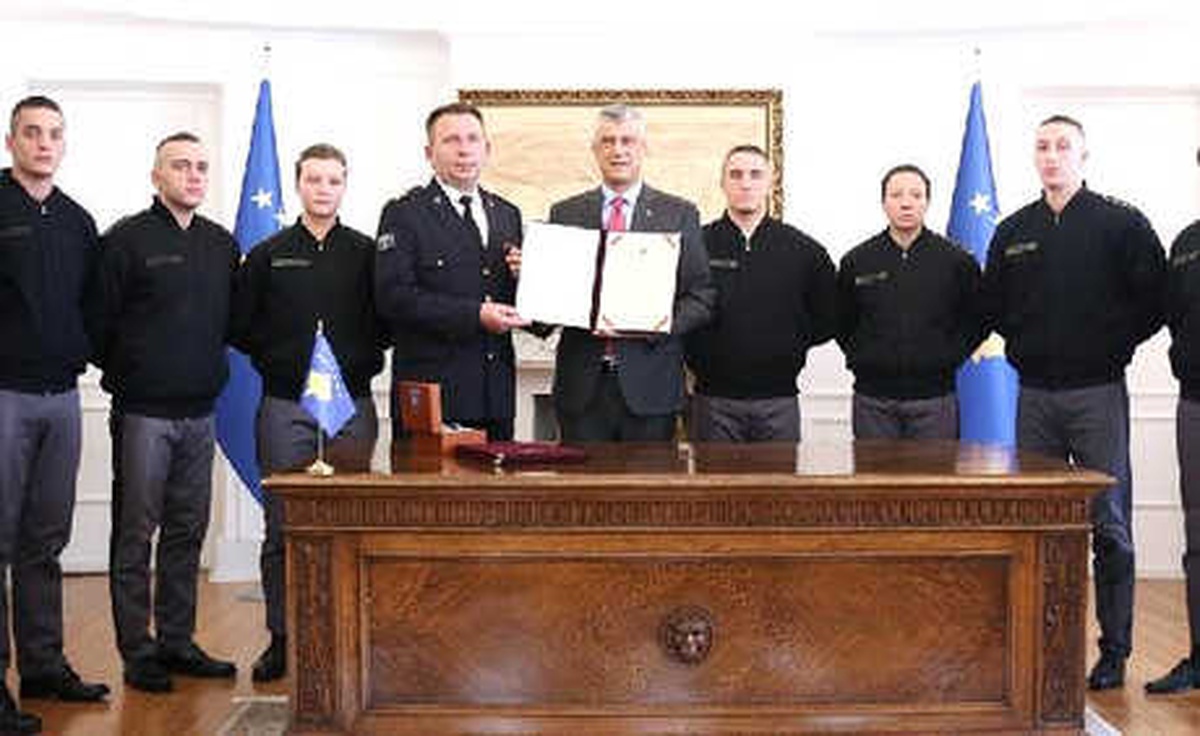 Kosova Cumhurbaşkanı Thaçi, \'Ordunun Kurulması\' Yasasını Onayladı
