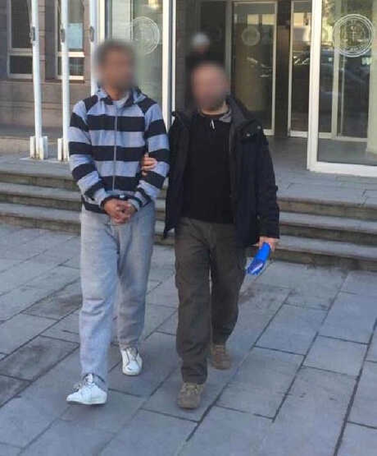 Kuşadası\'ndaki Uyuşturucu Operasyonu Şüphelilerinden 1\'i Tutuklandı