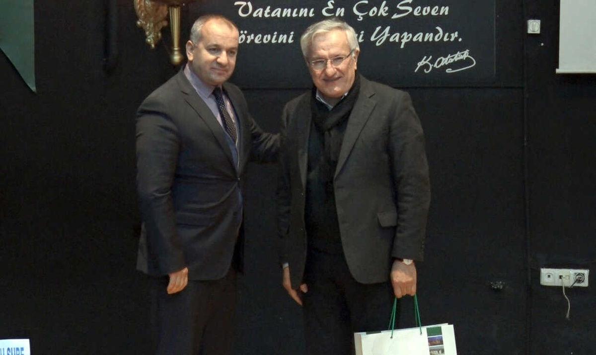 Milli Şair Osmangazi\'de Anıldı