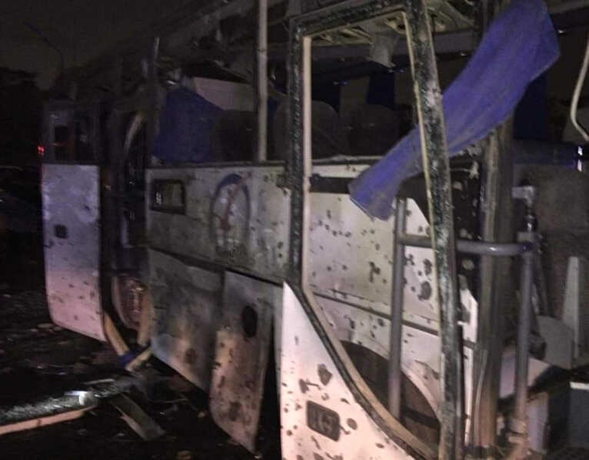 Mısır\'da Turist Otobüsüne Bombalı Saldırı: 2 Ölü, 10 Yaralı