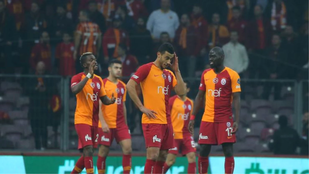 Ömer Bayram\'dan Memnun Olmayan Galatasaray, Sol Beke Takviye Yapacak