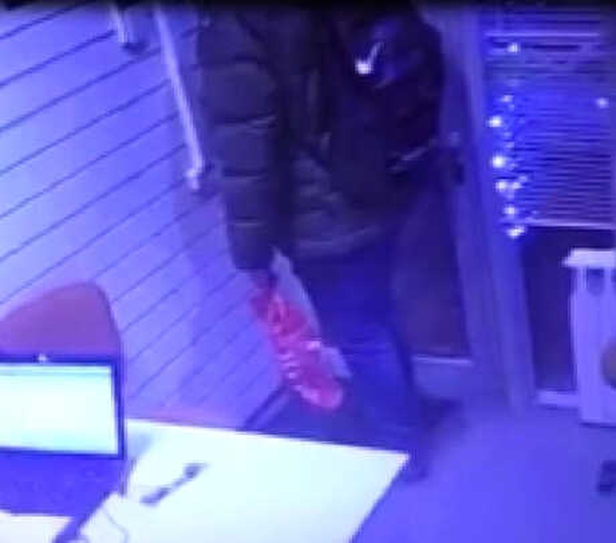 Saç Kurutma Makinesi ile Soygun Kamerada