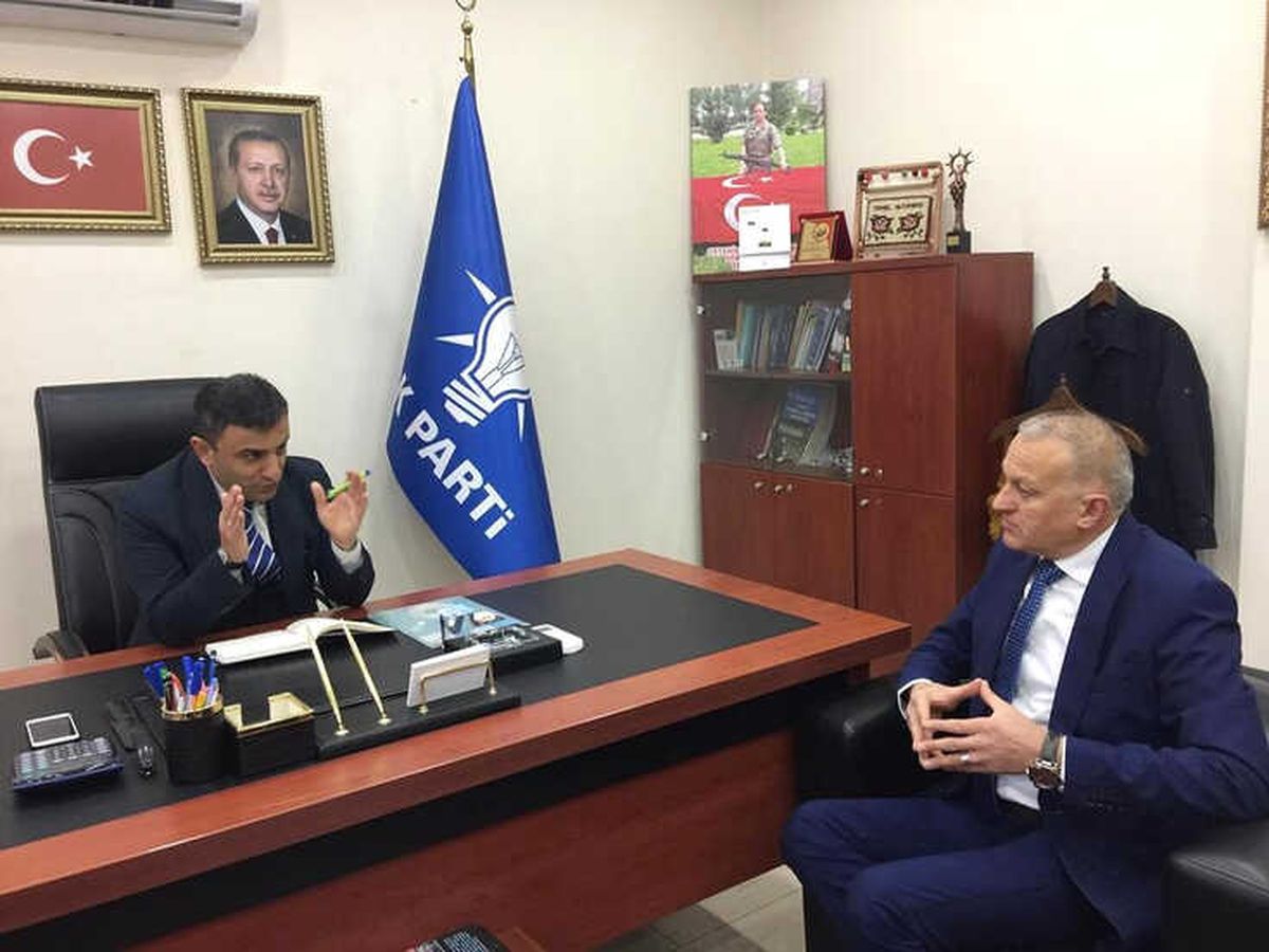 Sanayiciler AK Parti Ortahisar İlçe Başkanı Altunbaş\'a Projelerini Anlattılar