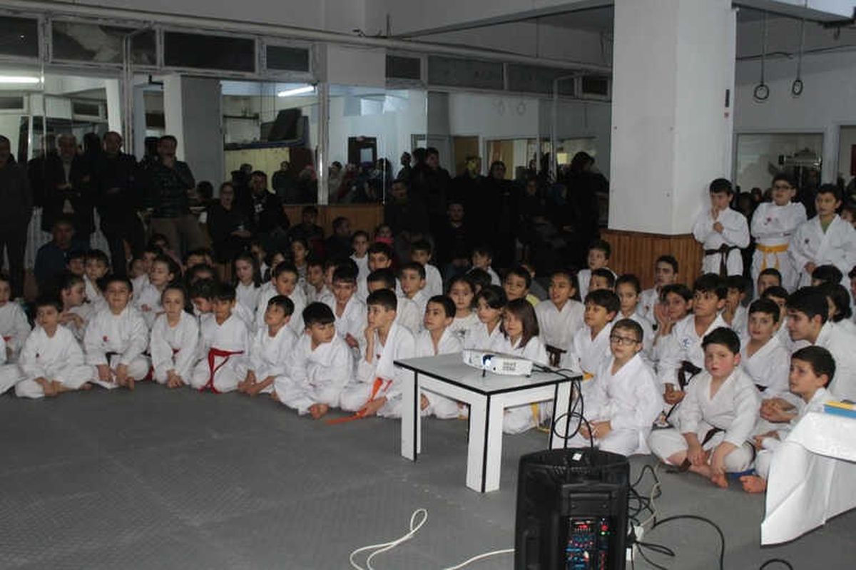 Sporcular Polisliği Tanıdı