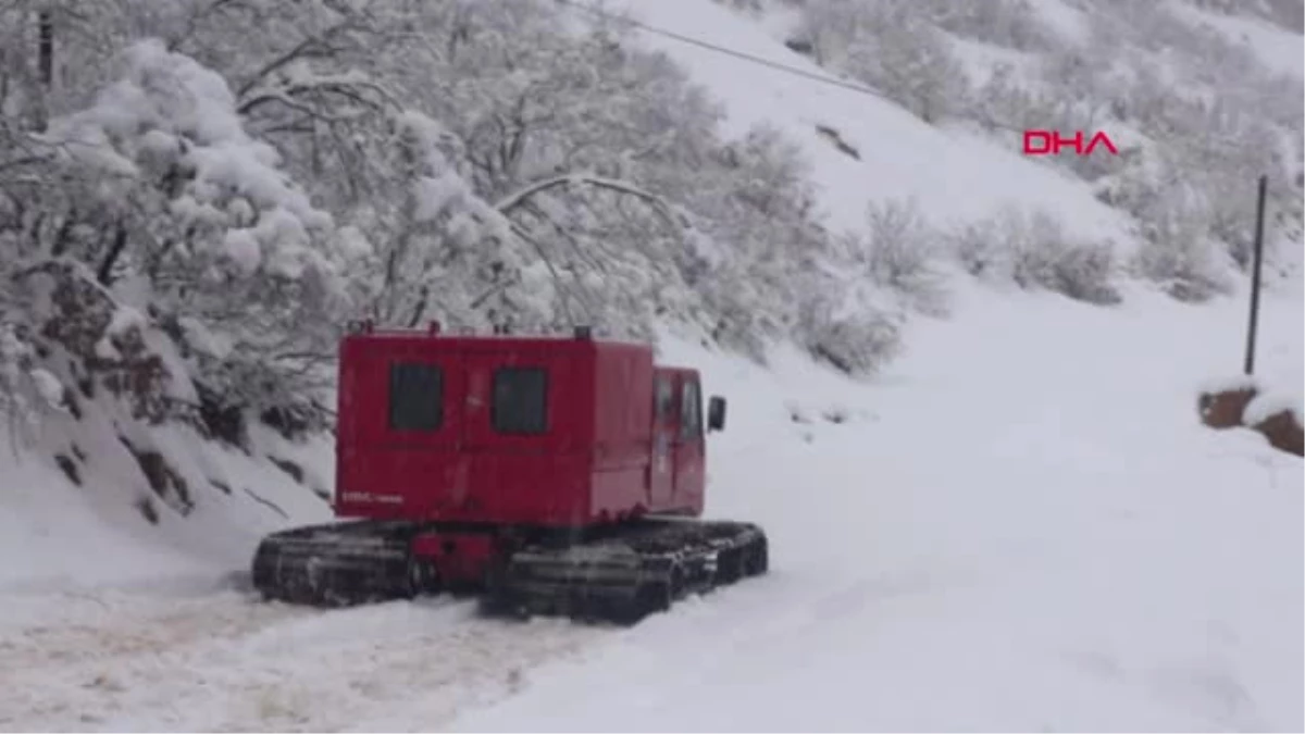 Tunceli\'de 230 Köy Yolu Kardan Kapandı, 6 İlçede Elektrik Yok